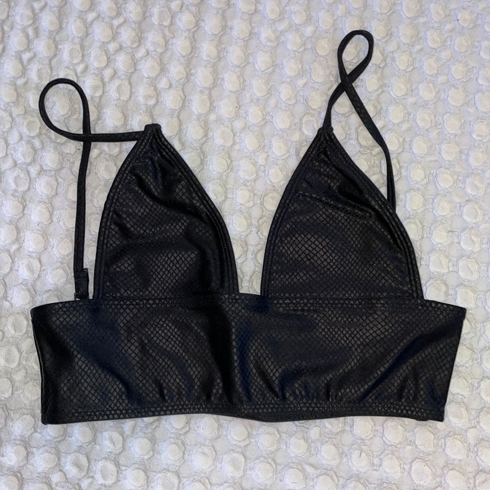 Minimal Animale Bikini top